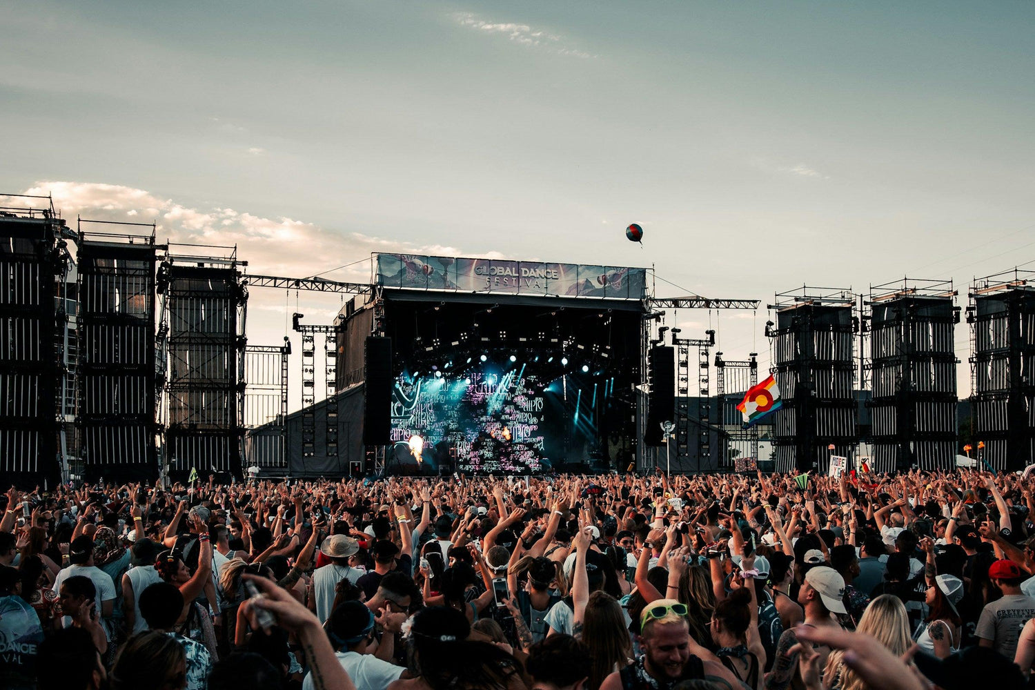 5 Razones para Usar Pantallas LED Gigantes en Conciertos