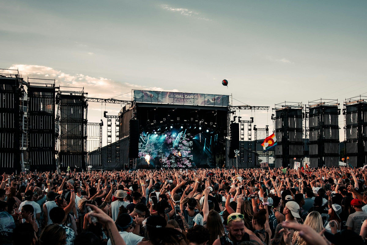 5 Razones para Usar Pantallas LED Gigantes en Conciertos