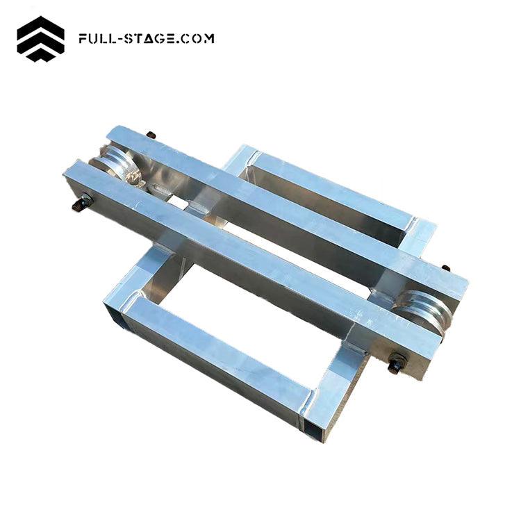 Polea de hierro para estructura Truss, utilizada en el montaje de techos truss, de Full-Stage, la marca Líder en equipos para la producción de eventos