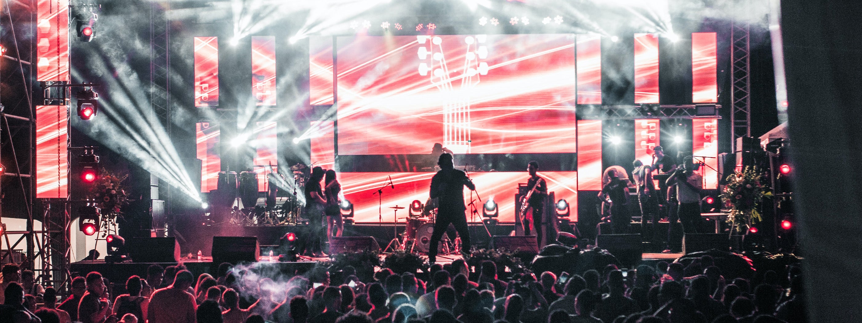 Pantallas LED para conciertos en vivo de la marca Full-Stage