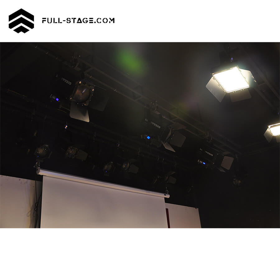 Fresnel Spotlight RGBALC 400W - Full-Stage